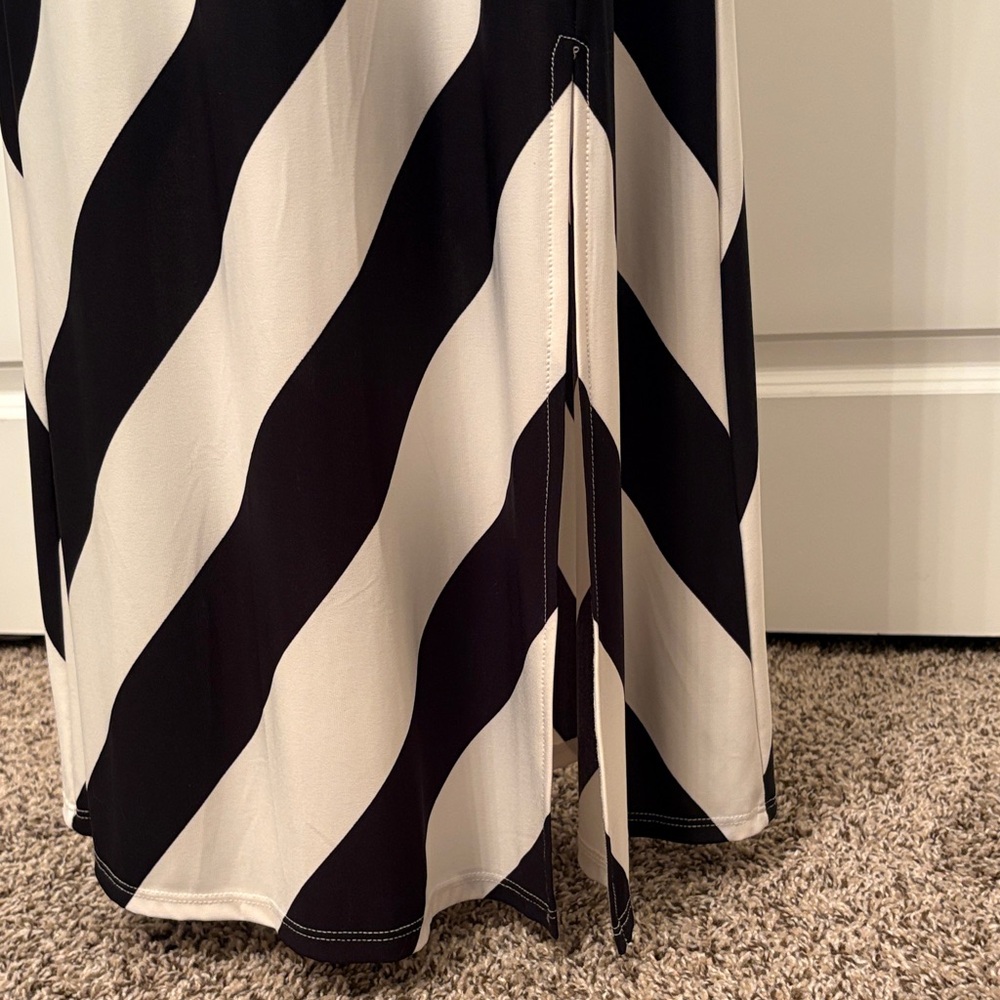 London Times Petite Black and White Striped Maxi Dress 14P - Picture 10 of 11